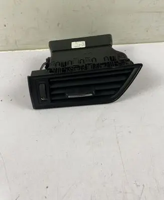 Skoda Superb B8 (3V) Dashboard side air vent grill/cover trim 3V0819701E