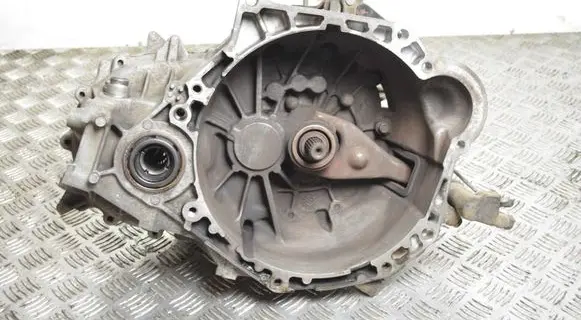 KIA Sportage Manual 6 speed gearbox ZG76CJ