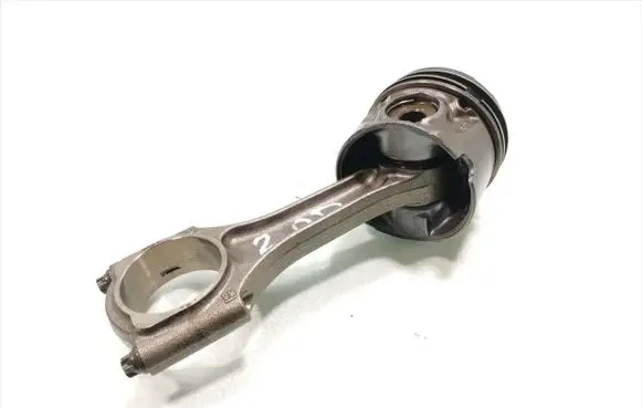 Opel Vectra B Piston with connecting rod 