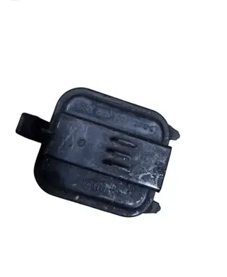 Volkswagen Polo III 6N 6N2 6NF Headlight/headlamp dust cover 96249700
