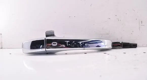 Chrysler Town & Country V Front door exterior handle 04589428AH
