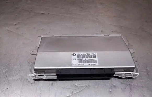 BMW 5 F10 F11 Suspension control unit/module 6874669