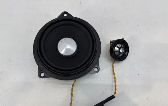 BMW 5 F10 F11 Rear door speaker