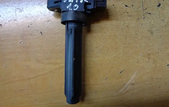 Mitsubishi Space Star High voltage ignition coil 1832A057