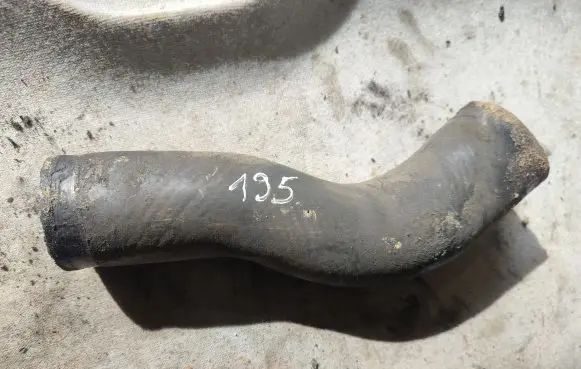 Toyota Corolla Verso AR10 Engine coolant pipe/hose