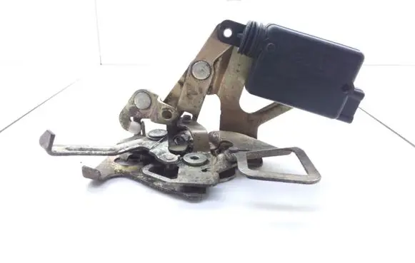 Renault Espace I Front door lock
