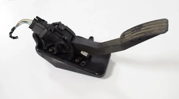 Jaguar XF X250 Accelerator throttle pedal 9X239F832BA