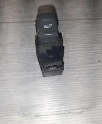 Volvo V70 Electric window control switch 9472275 02W134