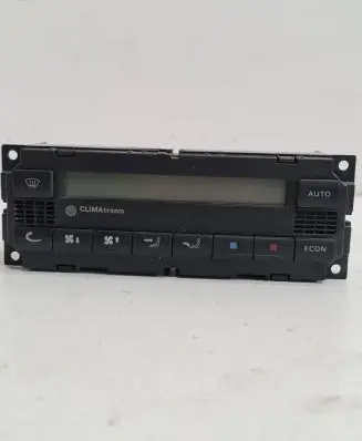 Volkswagen PASSAT B6 Climate control unit