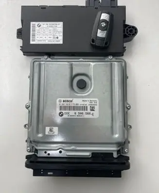 BMW 3 E92 E93 Engine ECU kit and lock set 0281016175 030019521 8506566