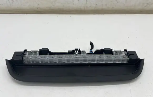 BMW 3 G20 G21 Third/center stoplight 7420460