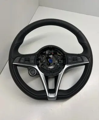 Alfa Romeo Stelvio Steering wheel