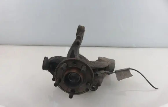 Ford S-MAX Front wheel hub spindle knuckle 