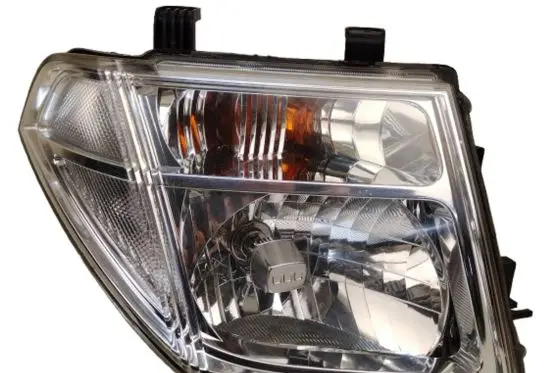 Nissan Navara D40 Headlight/headlamp 26010EB30B