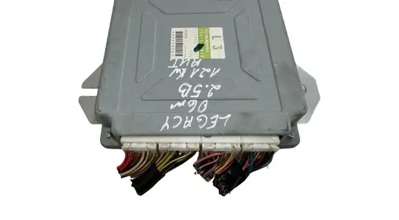 Subaru Legacy Engine control unit/module 22611AK810 231761K