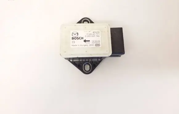 Mazda CX-7 ESP acceleration yaw rate sensor F189437Y1 0265005744
