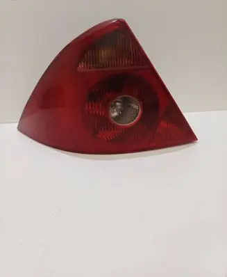 Ford Mondeo Mk III Rear/tail lights 1S7113405A 0374D