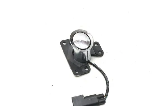 Jaguar XJ X350 Glove box opening button 2W93F060C02AB