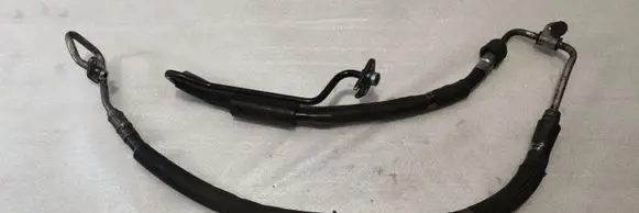 Power steering hose/pipe/line