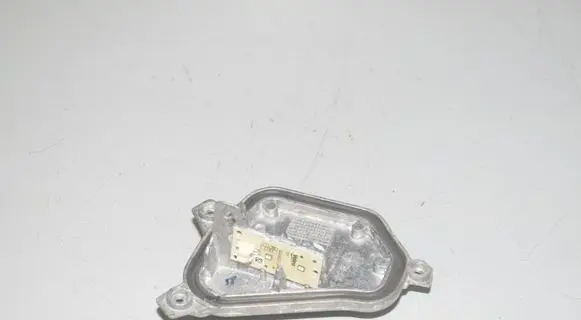 BMW X1 F48 F49 LED ballast control module 7428792 63117428792