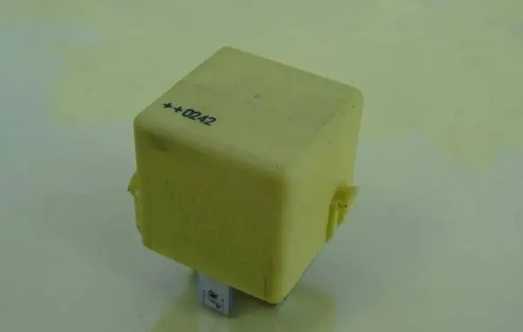Mercedes-Benz ML W163 Other relay A0025421419