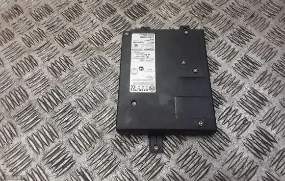Volkswagen Tiguan Bluetooth control unit module 3C8035730D