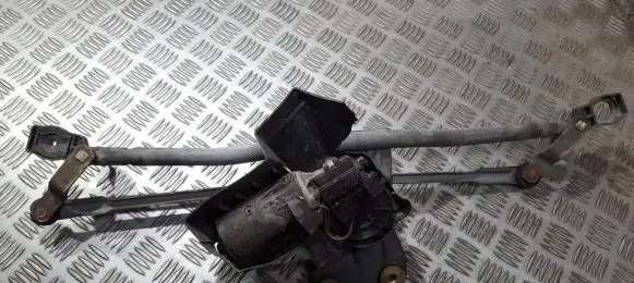 Ford Escort Front wiper linkage and motor 91ag17k484aa