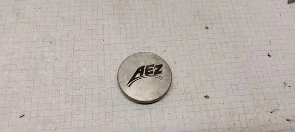 Volkswagen Golf IV Original wheel cap