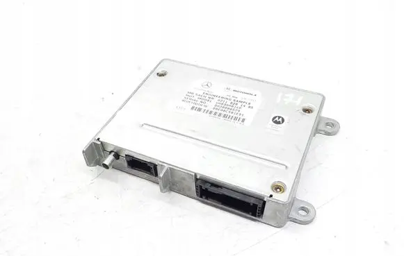 Mercedes-Benz C W203 Bluetooth control unit module A2118201485