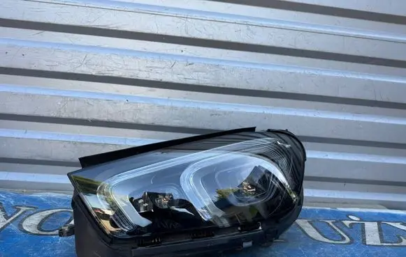 Mercedes-Benz GLE W167 Headlight/headlamp A1679066504