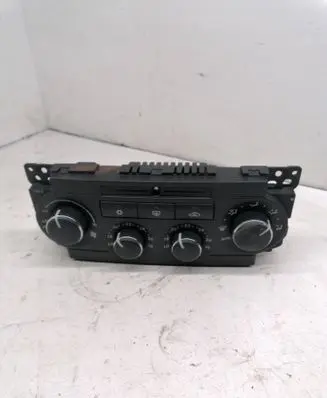 Chrysler 300 - 300C Climate control unit 885AAA 006501947557 P55111885AA