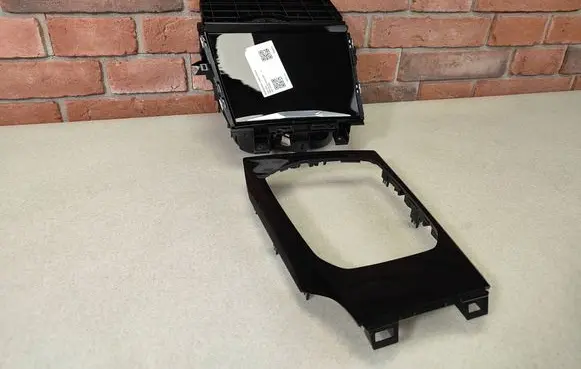 BMW 4 G22 G23 G24 G26 Cup holder 6809803 8093585