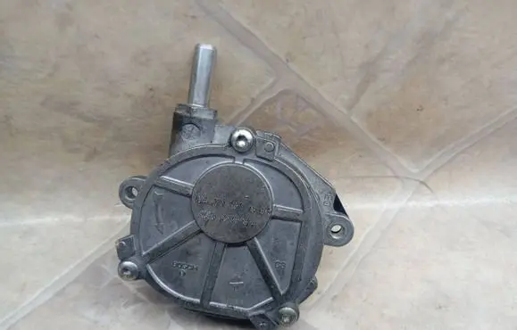 Vacuum pump