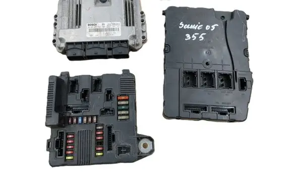 Renault Scenic II - Grand scenic II Engine control unit/module 0281011776 1039S04039