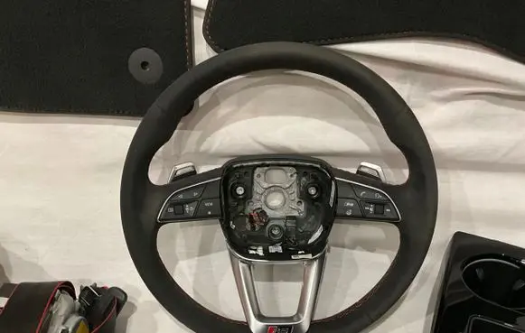 Audi RS5 Steering wheel 8W0