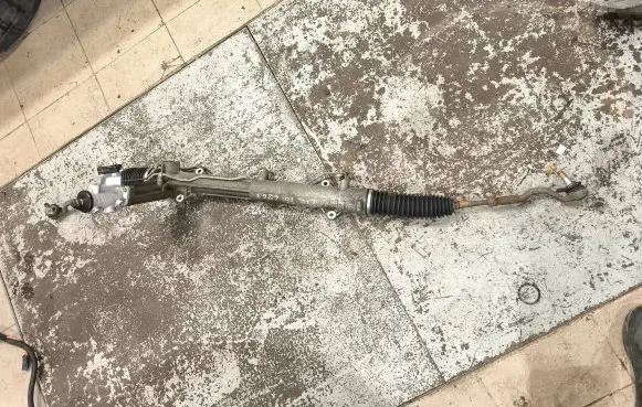 BMW X5 E70 Steering rack P677141610 T3331062A374548