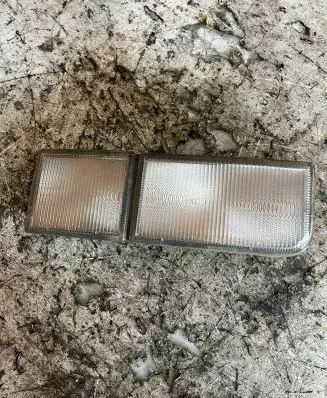 Volkswagen Golf III Front reflector 084411613R 014411612RC