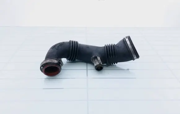 Citroen C5 Intercooler hose/pipe 9656953680