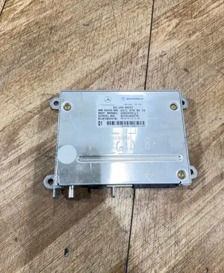 Mercedes-Benz E W211 Bluetooth control unit module A2118700026 DM70104578