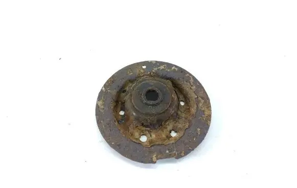 Toyota Avensis T250 Coil spring mount 