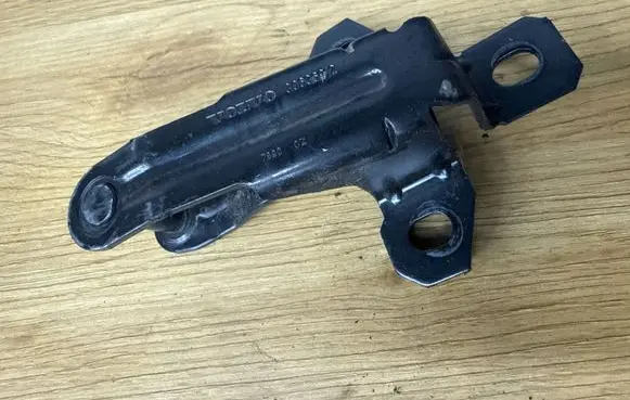 Volvo XC90 Tailgate/trunk/boot hinge 30636912