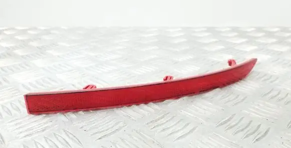 Volkswagen Tiguan Rear tail light reflector 5N0945106