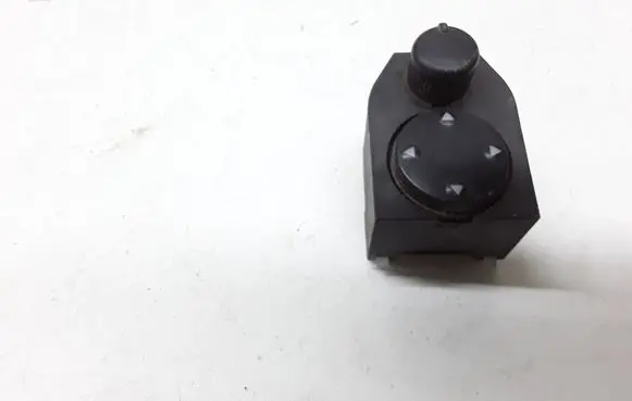 Audi A8 S8 D2 4D Wing mirror switch 8D0959565A