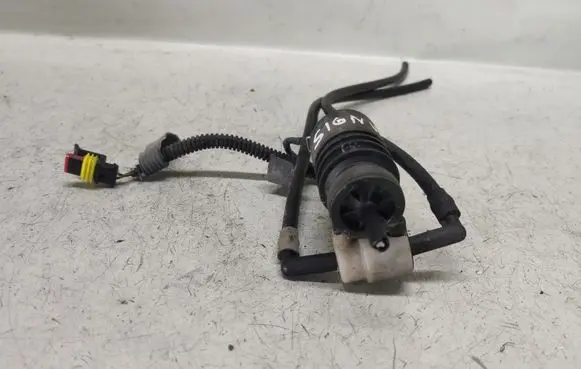 Opel Signum Windscreen/windshield washer pump