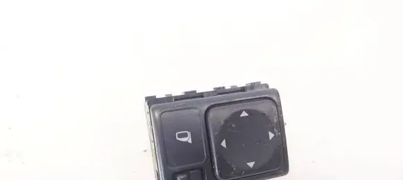 Nissan Note (E11) Wing mirror switch
