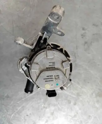 Volvo C40 Electric auxiliary coolant/water pump 32257968 32208794 32135207