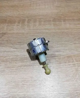 Audi A6 S6 C5 4B Headlight level adjustment motor 1307220039