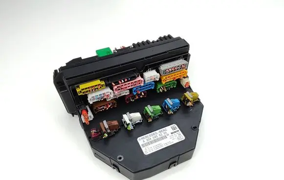 Fuse box set