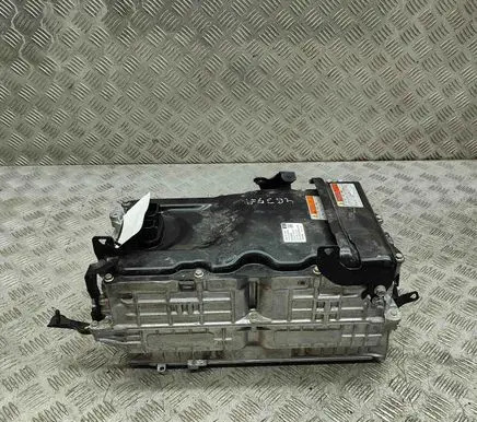 Toyota Sienna XL40 IV Voltage converter inverter 2321002261 G92A045060