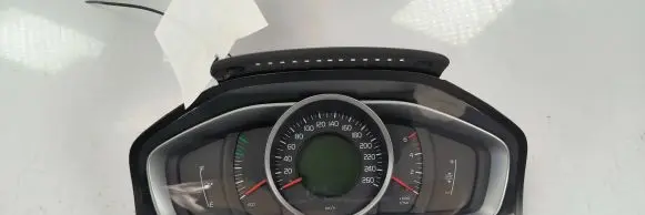 Volvo V60 Speedometer (instrument cluster) 769315-620U
